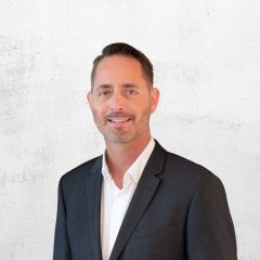 Profile shot of Shannon Ryan, CEO / Delivery Director.